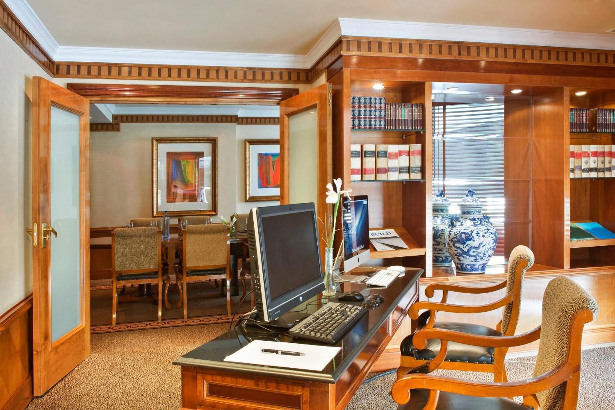 InterContinental Madrid, an IHG Hotel Esterno foto